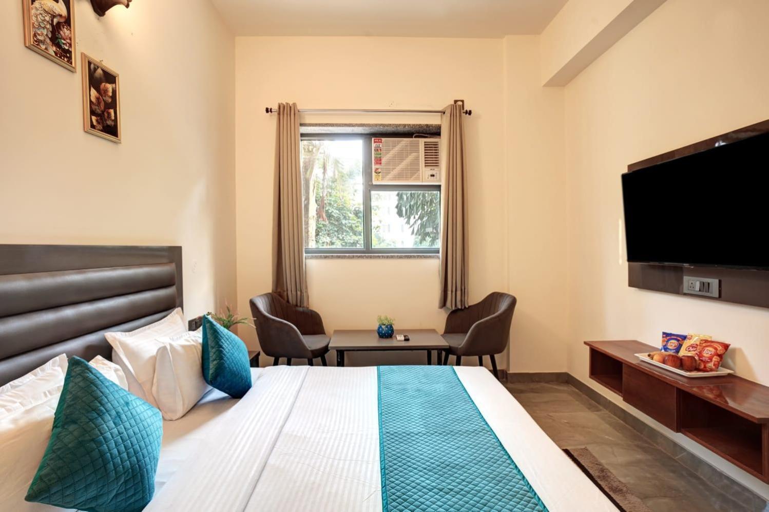 Hotel Elite Grand Near Kailash Hospital 诺伊达 外观 照片